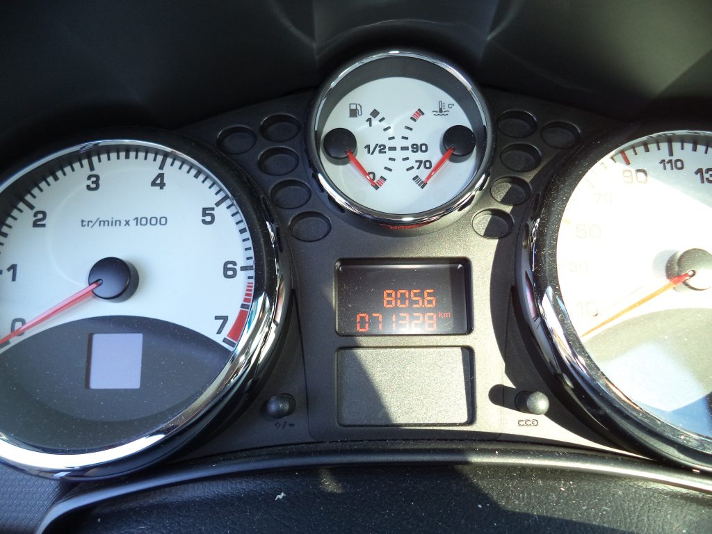 PEUGEOT 207 1.6 16V Allure, Essence, Occasion / Utilisé, Automatique - 7