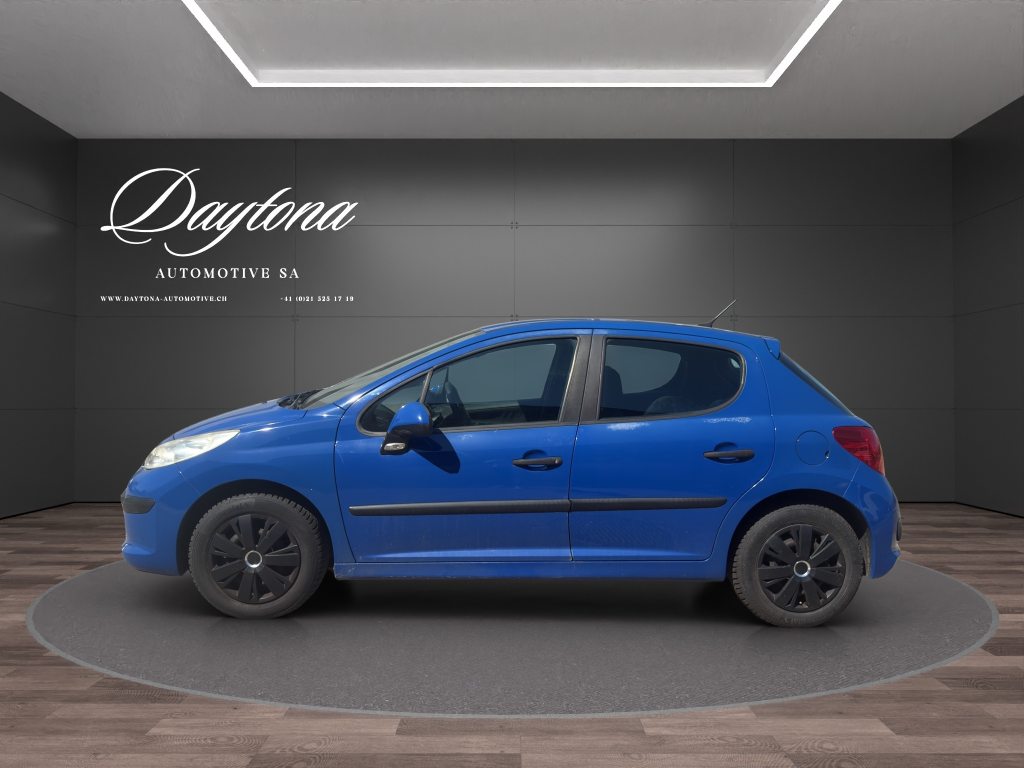 PEUGEOT 207 1.4 Look, Petrol, Second hand / Used, Manual - 3