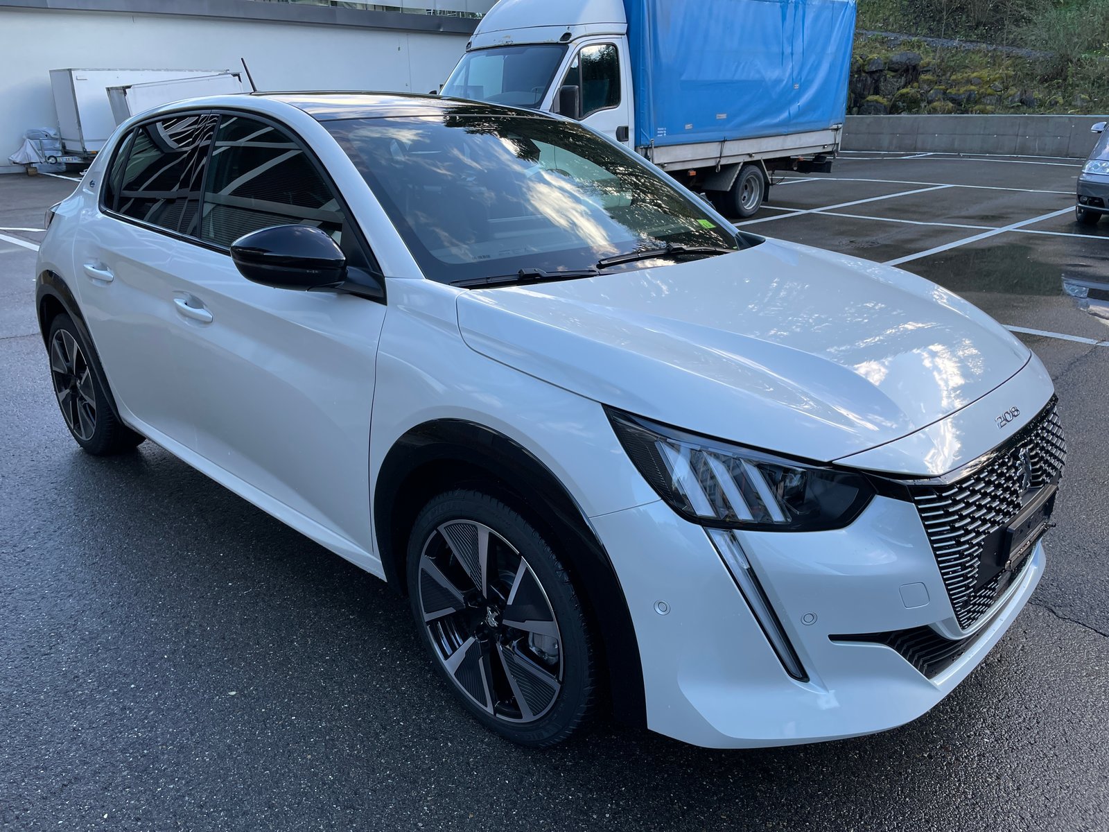 PEUGEOT 208 Elektrik GT Pack 3 Phasen Vollausstattung, Elektro, Neuwagen, Automatik - 5
