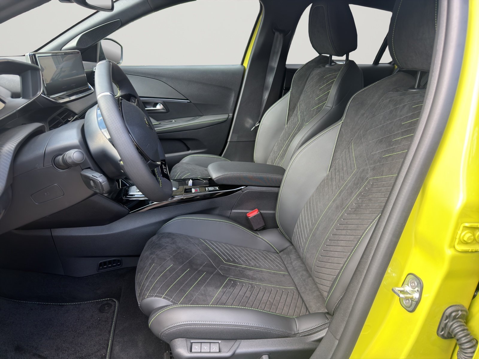 PEUGEOT 208 NEW 1.2 MHEV 145 GT, Voll-Hybrid Benzin/Elektro, Neuwagen, Automatik - 5