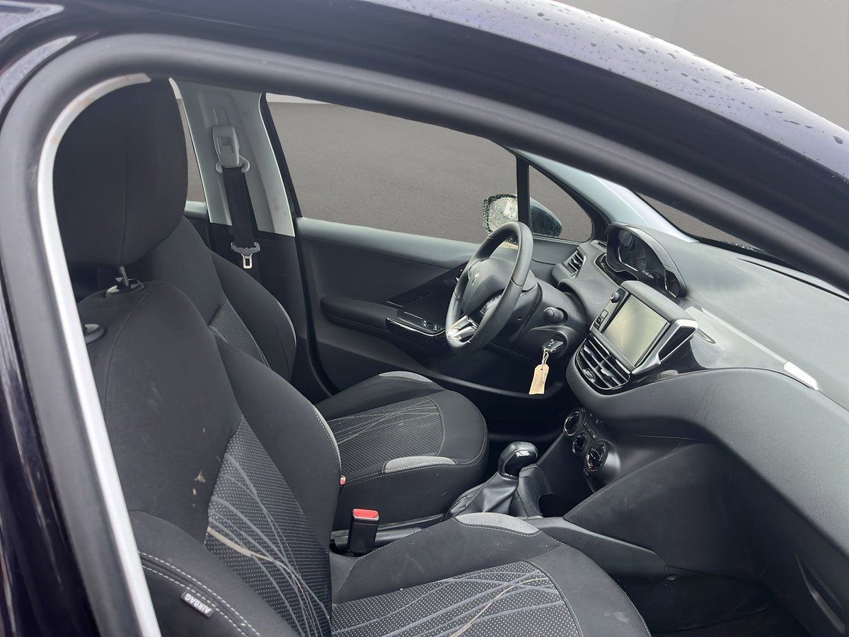 PEUGEOT 208 1.2 VTI Active, Essence, Occasion / Utilisé, Manuelle - 6
