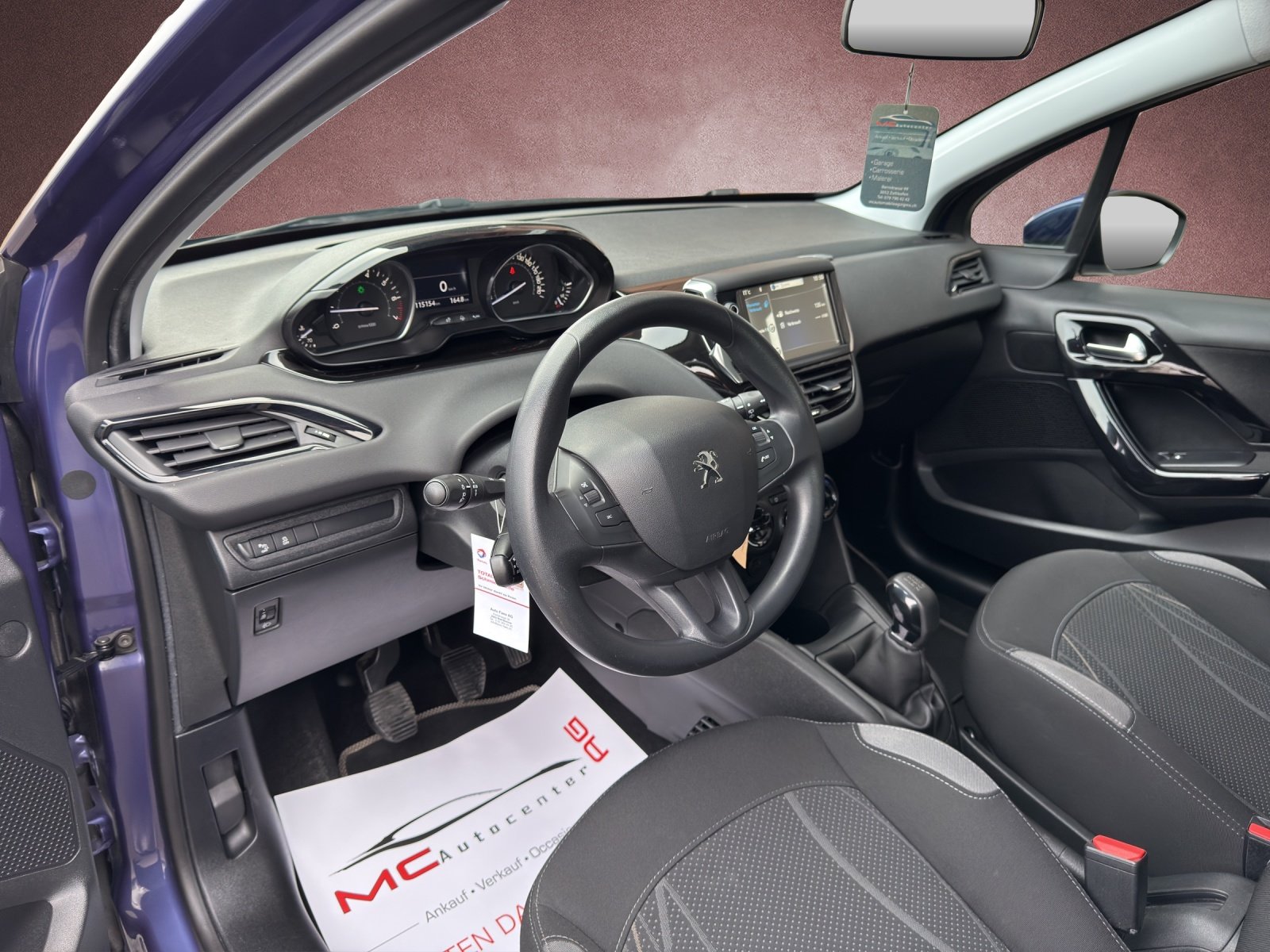 PEUGEOT 208 1.2 VTI Intuitive, Benzin, Occasion / Gebraucht, Handschaltung - 7