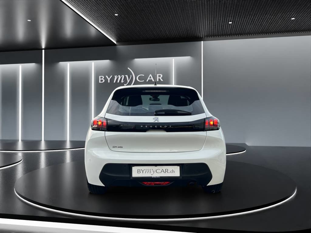 PEUGEOT 208 1.2 PureTech Active Pack EAT8, Petrol, Second hand / Used, Automatic - 4