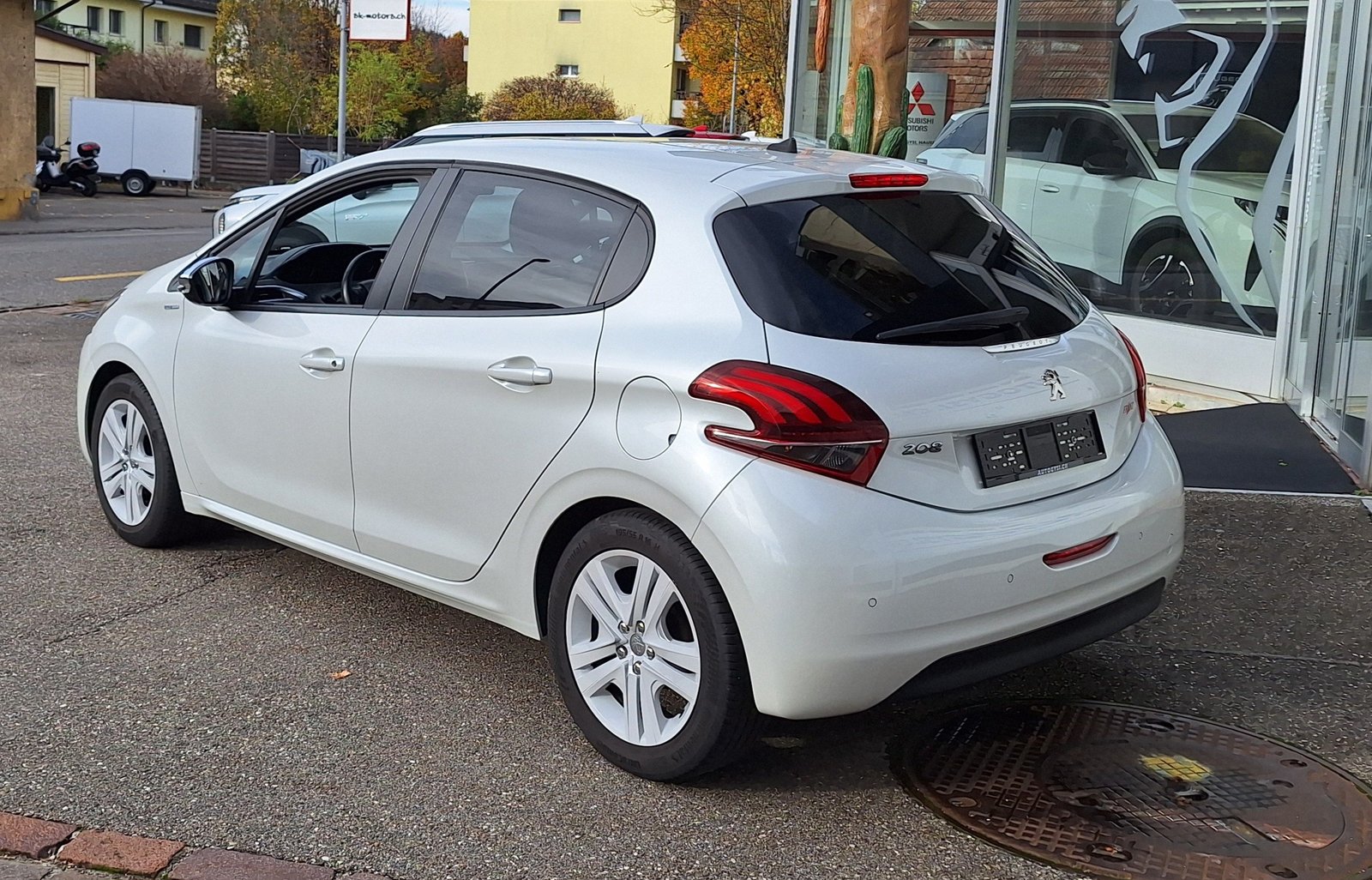 PEUGEOT 208 1.2 PureTech Style, Benzina, Occasioni / Usate, Manuale - 3