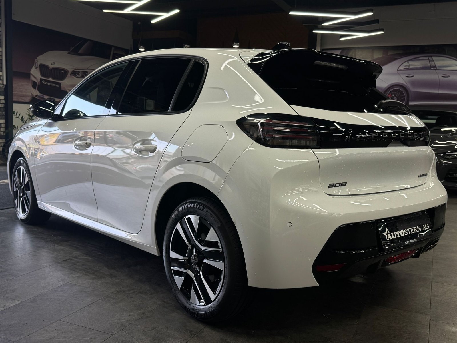 PEUGEOT 208 1.2 MHEV 110 Allure Premium, Hybride Leggero Benzina/Elettrica, Occasioni / Usate, Automatico - 4