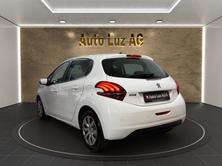 PEUGEOT 208 1.2 PureTech Signature, Benzin, Occasion / Gebraucht, Handschaltung - 7