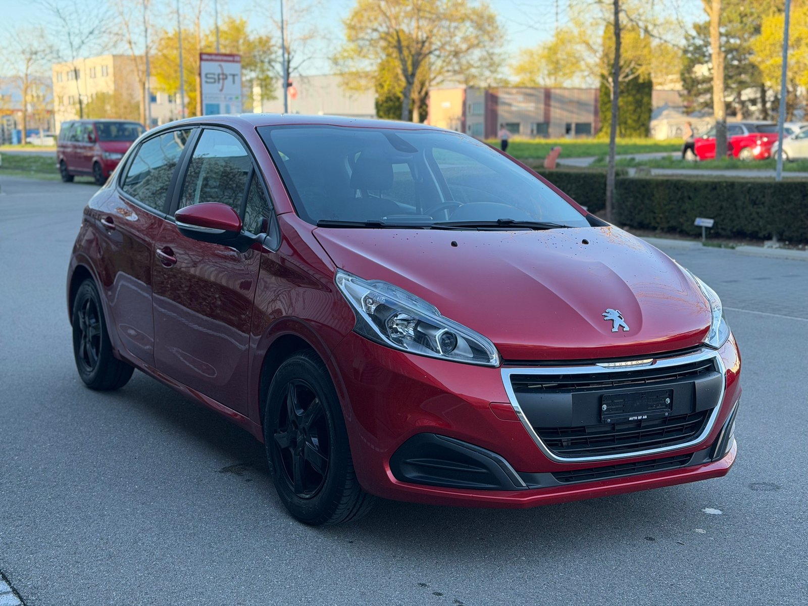 PEUGEOT 208 1.2 PureTech Active, Benzin, Occasion / Gebraucht, Handschaltung - 6