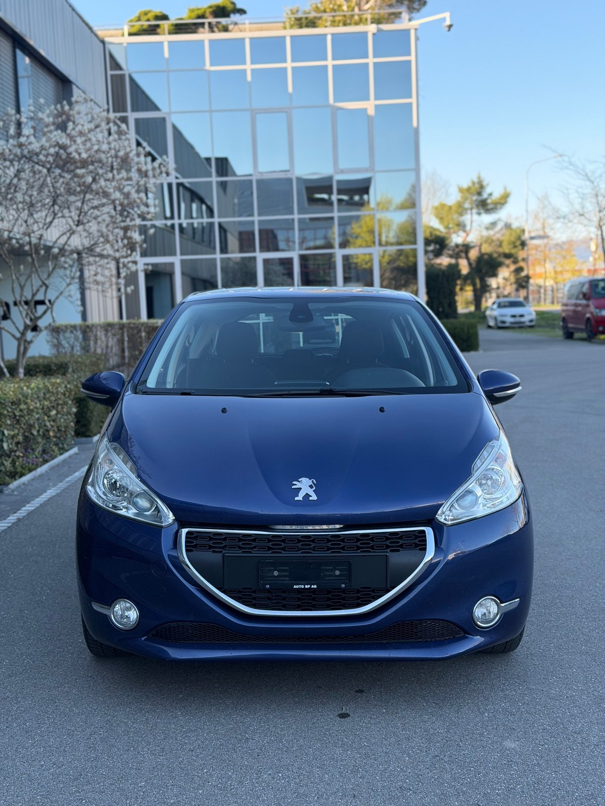 PEUGEOT 208 1.4 VTI Active, Petrol, Second hand / Used, Manual - 3