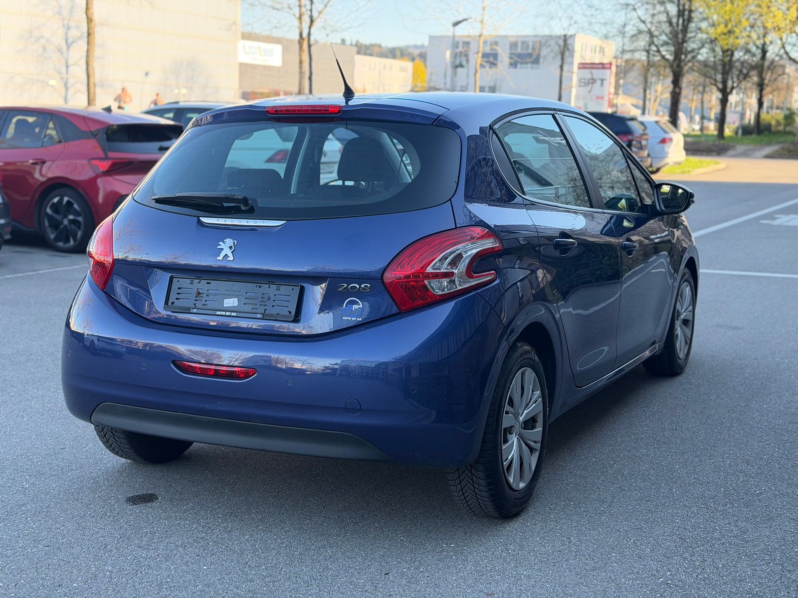 PEUGEOT 208 1.4 VTI Active, Petrol, Second hand / Used, Manual - 5