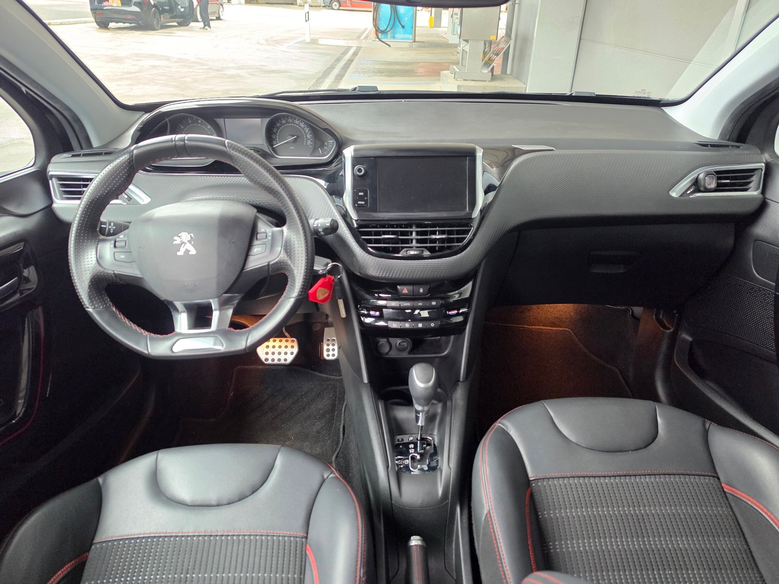 PEUGEOT 208 1.2 PureTech GT Line EAT6, Benzina, Occasioni / Usate, Automatico - 6