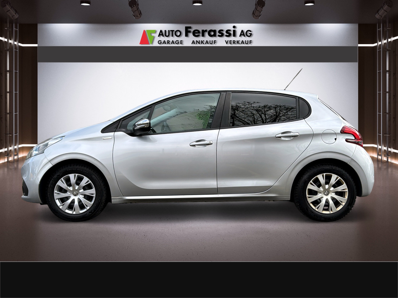 PEUGEOT 208 1.2 PureTech Urban Soul ETG5, Petrol, Second hand / Used, Manual - 2