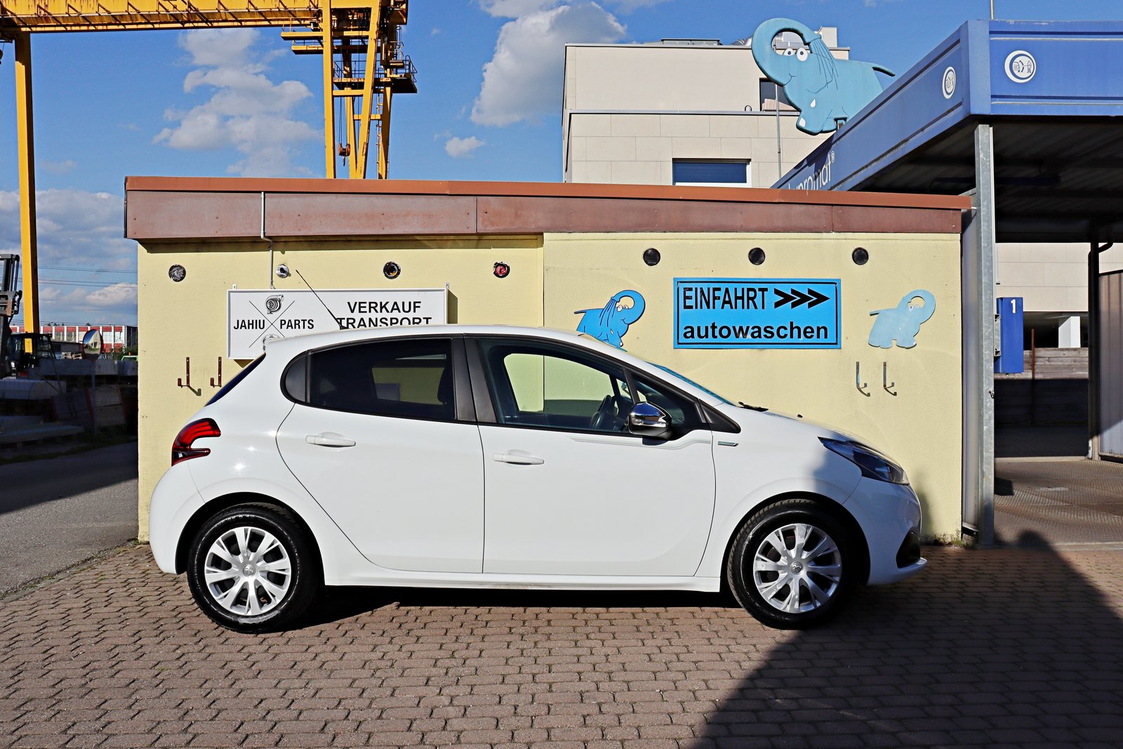 PEUGEOT 208 1.2 PureTech Urban Soul, Benzin, Occasion / Gebraucht, Handschaltung - 5