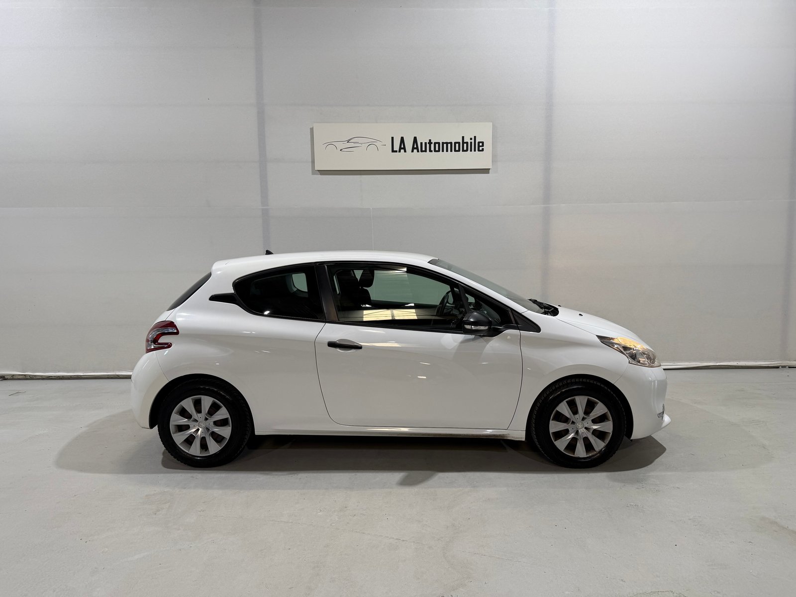 PEUGEOT 208 1.0 VTi Access, Benzin, Occasion / Gebraucht, Handschaltung - 7