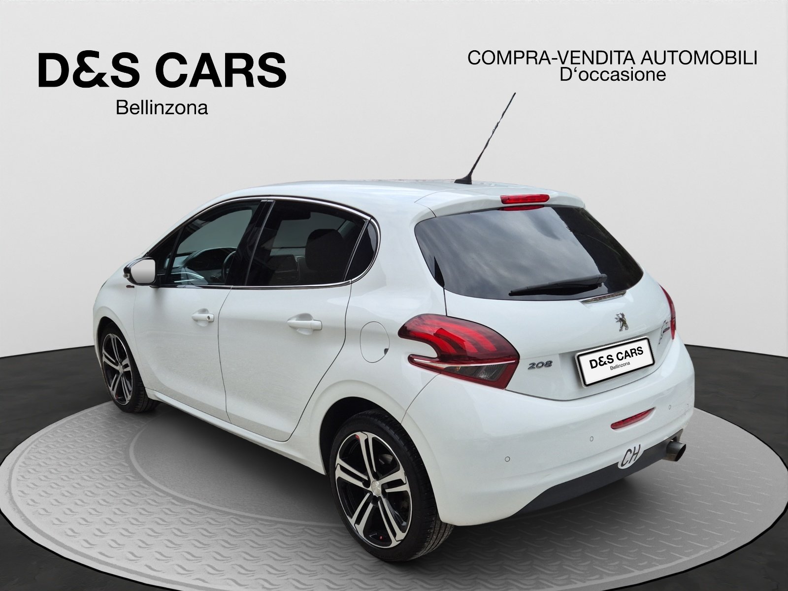 PEUGEOT 208 1.2 PureTech GT Line, Essence, Occasion / Utilisé, Manuelle - 4