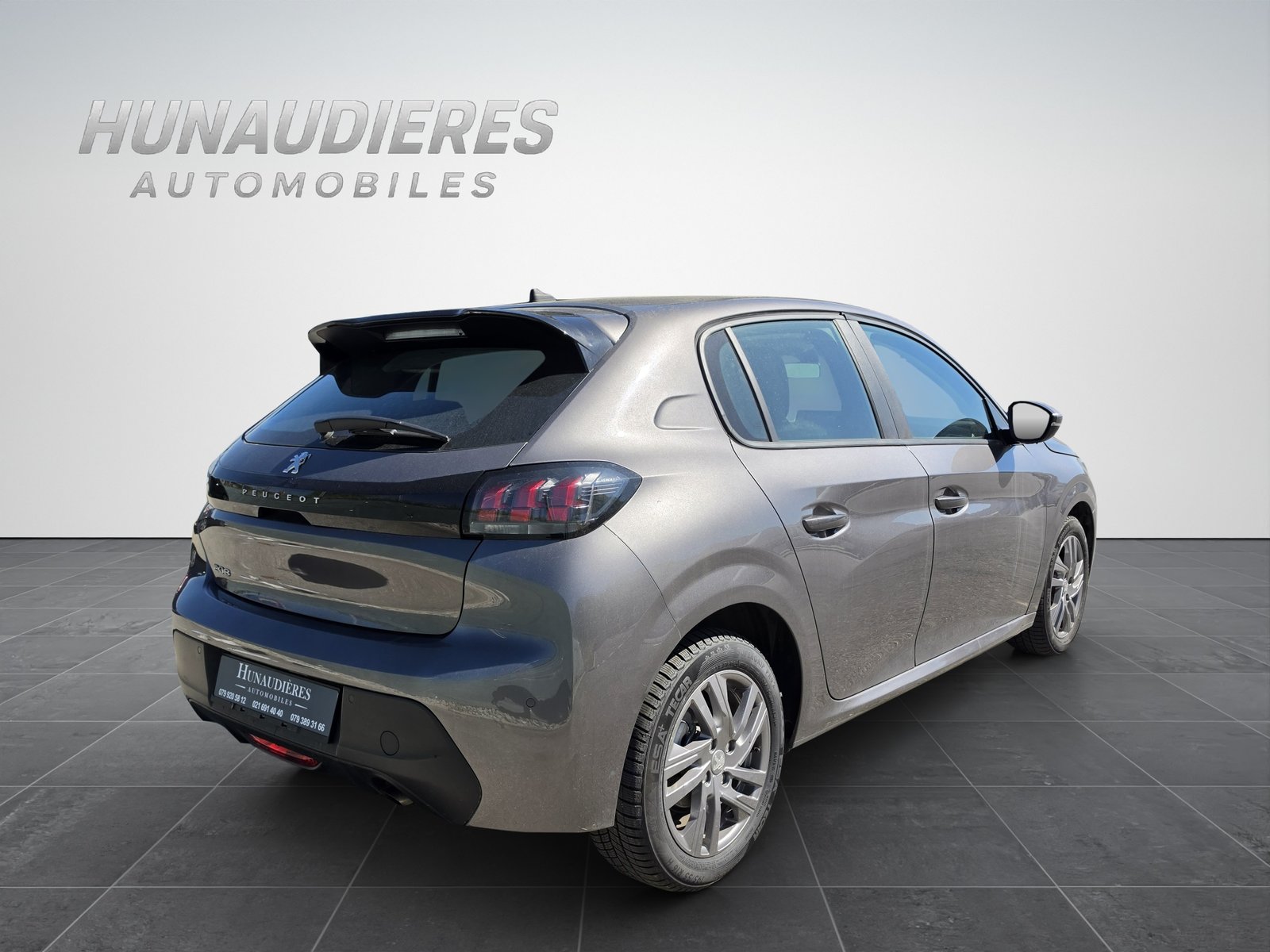 PEUGEOT 208 1.2 PureTech Allure Pack EAT8, Benzina, Occasioni / Usate, Automatico - 2