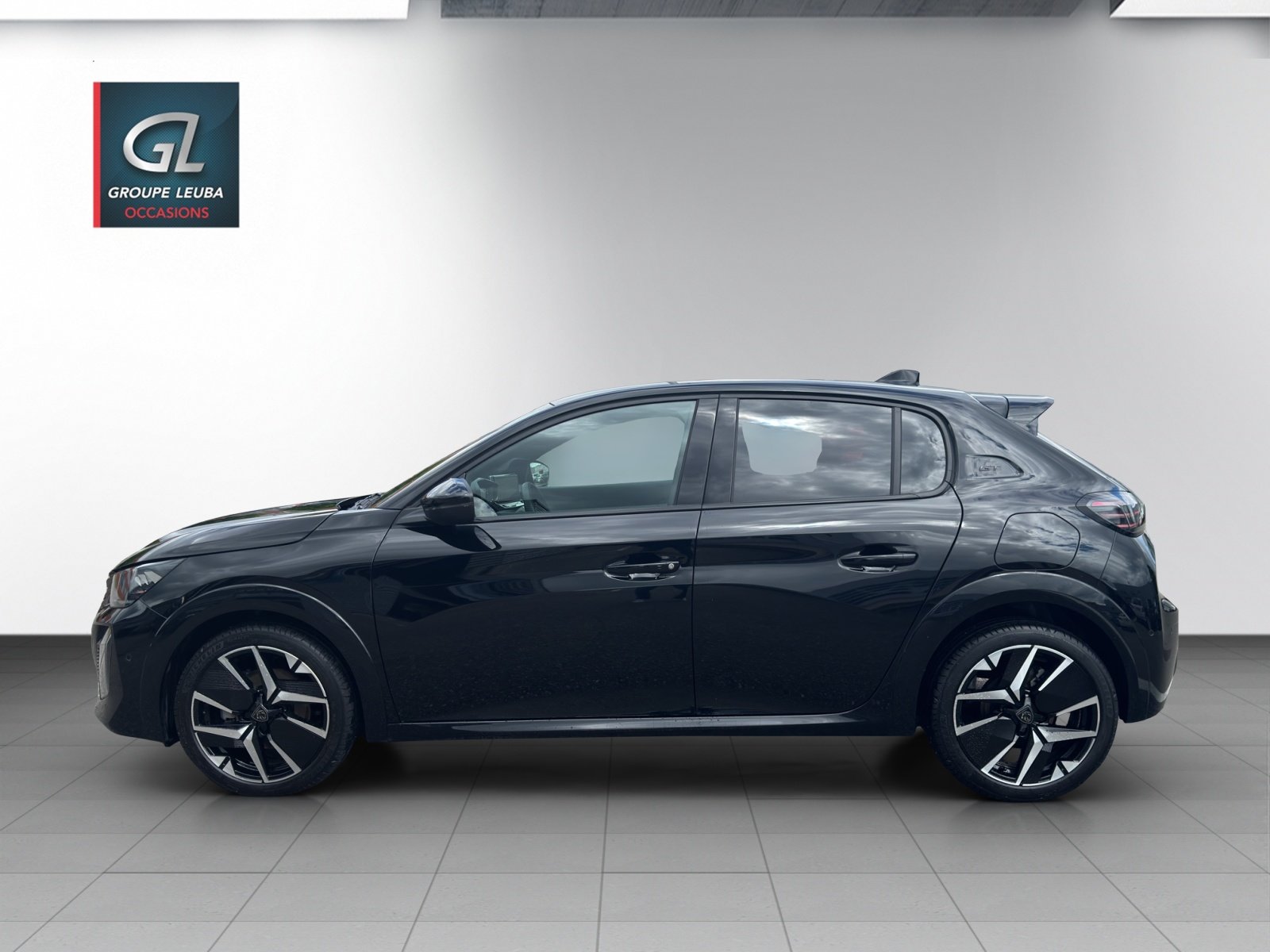 PEUGEOT 208 1.2 PureTech GT, Benzin, Occasion / Gebraucht, Handschaltung - 3