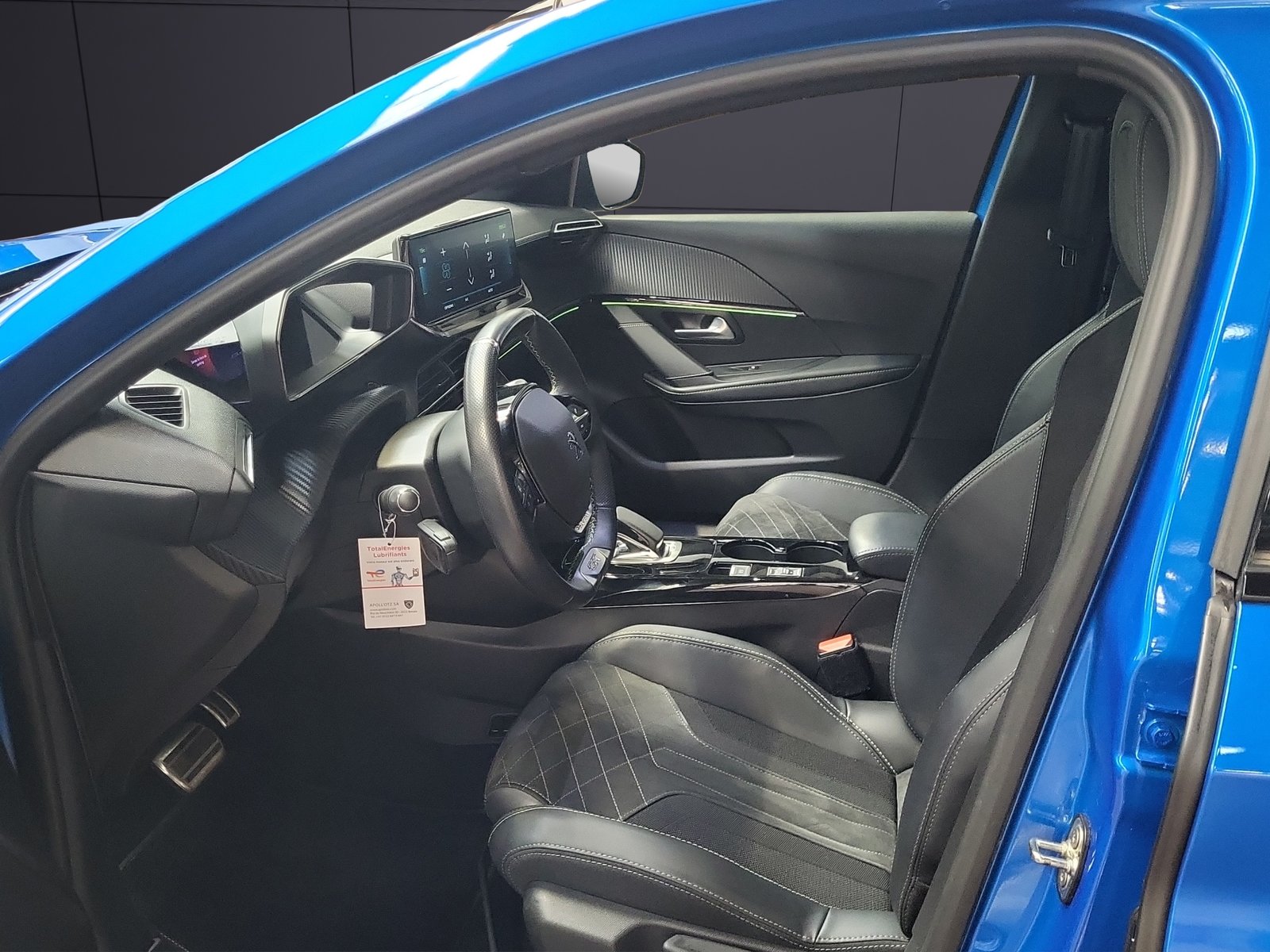 PEUGEOT 208, Electric, Second hand / Used, Automatic - 5