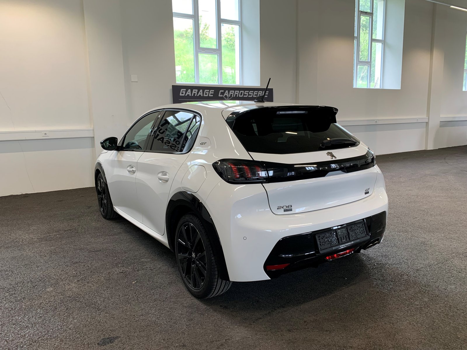 PEUGEOT 208 1.2 PureTech GT EAT8, Essence, Occasion / Utilisé, Automatique - 6