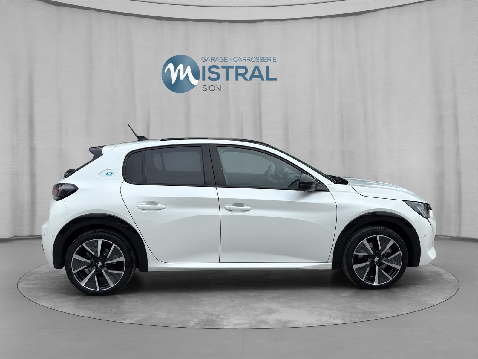 PEUGEOT 208 Elektrik GT Pack, Elektro, Occasion / Gebraucht, Automatik - 6