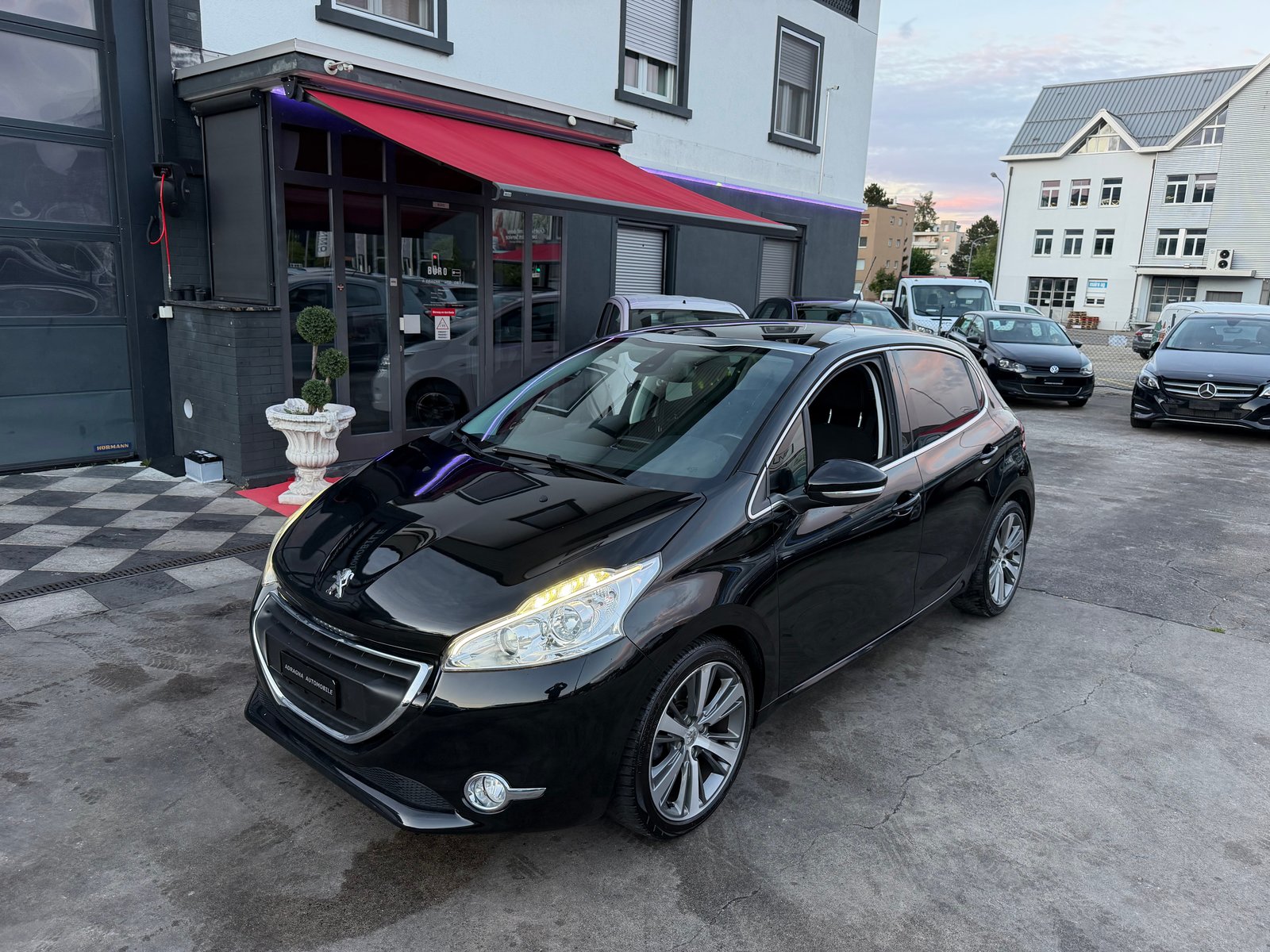 PEUGEOT 208 1.6 VTI Allure, Essence, Occasion / Utilisé, Manuelle - 4