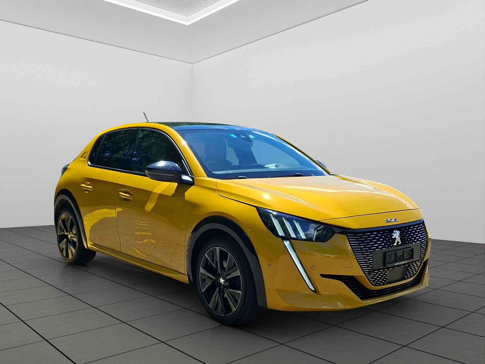 PEUGEOT 208 1.2 PureTech GT, Benzin, Occasion / Gebraucht, Handschaltung - 3