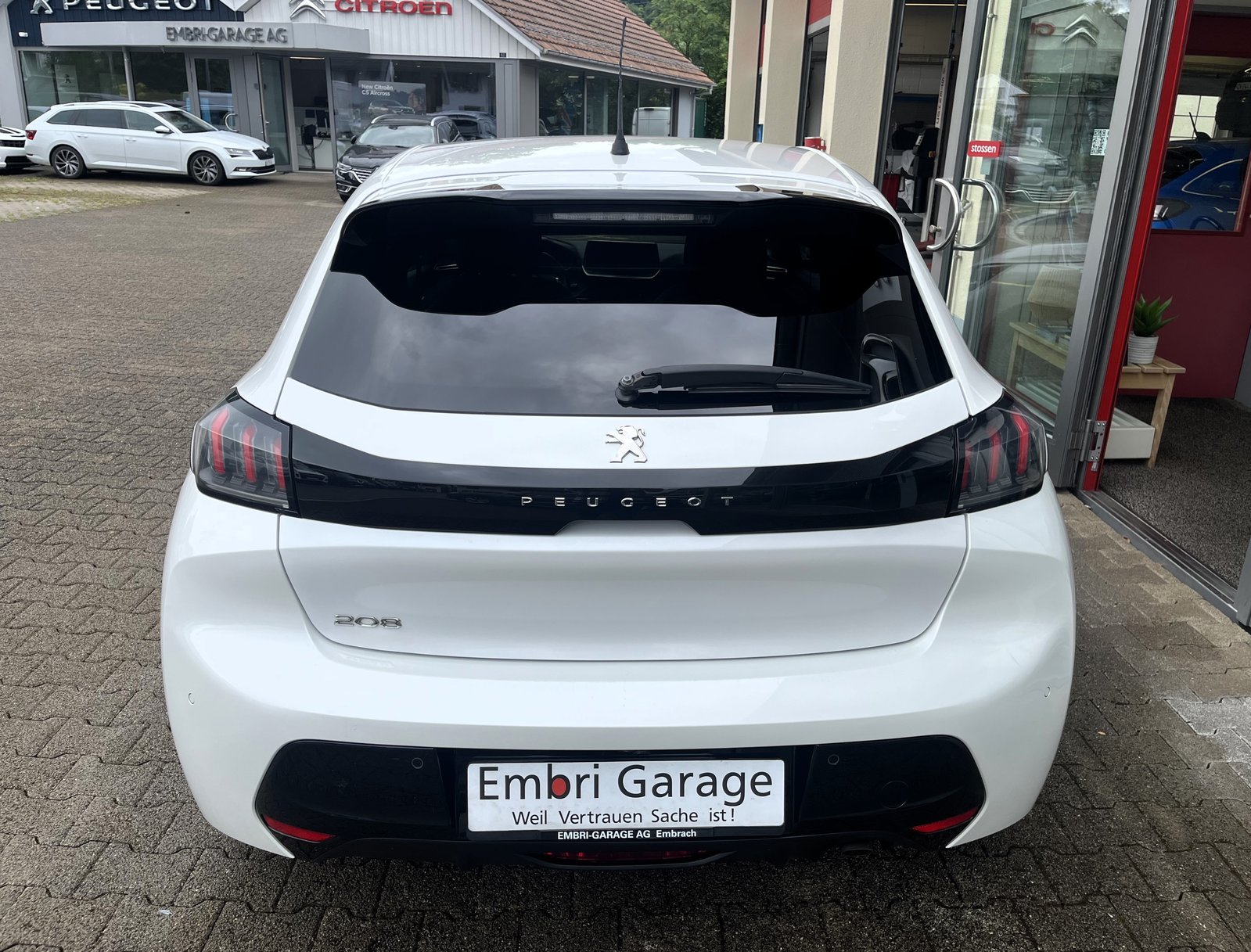 PEUGEOT 208 1.2 PureTech Allure EAT8, Benzina, Occasioni / Usate, Automatico - 6