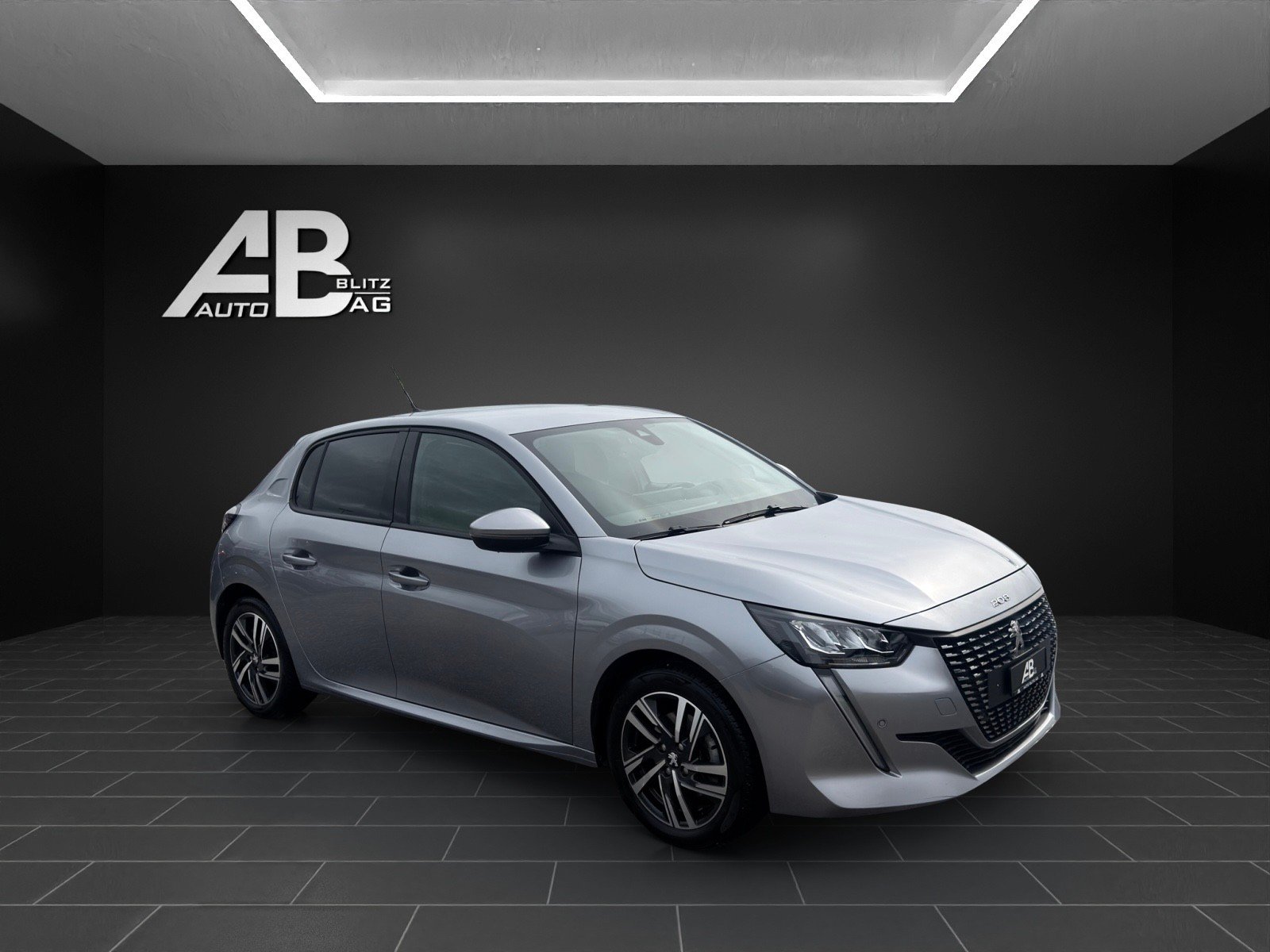 PEUGEOT 208 1.2 PureTech Active mit 101 PS, Benzina, Occasioni / Usate, Manuale - 6