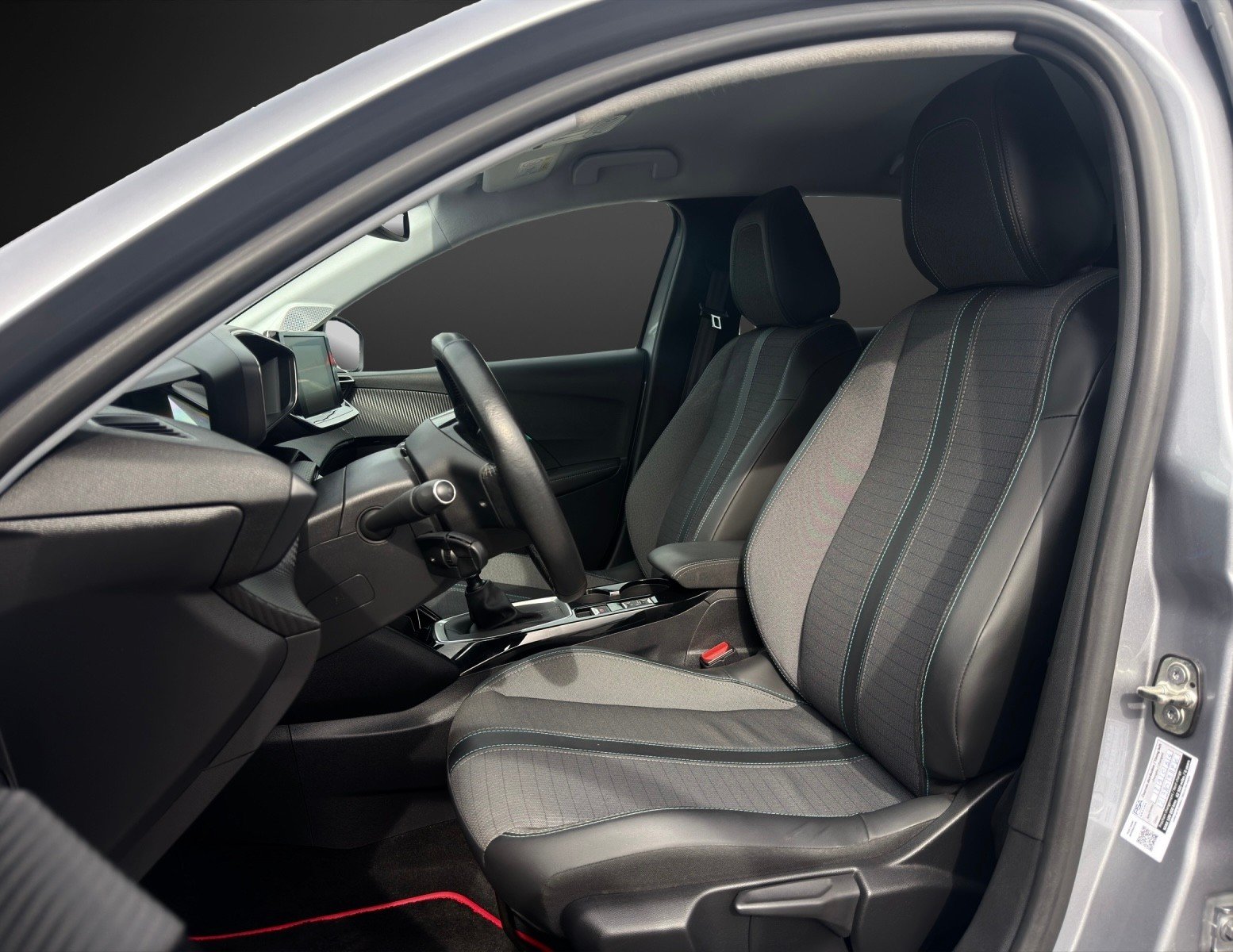 PEUGEOT 208 1.2 PureTech Active mit 101 PS, Benzina, Occasioni / Usate, Manuale - 7