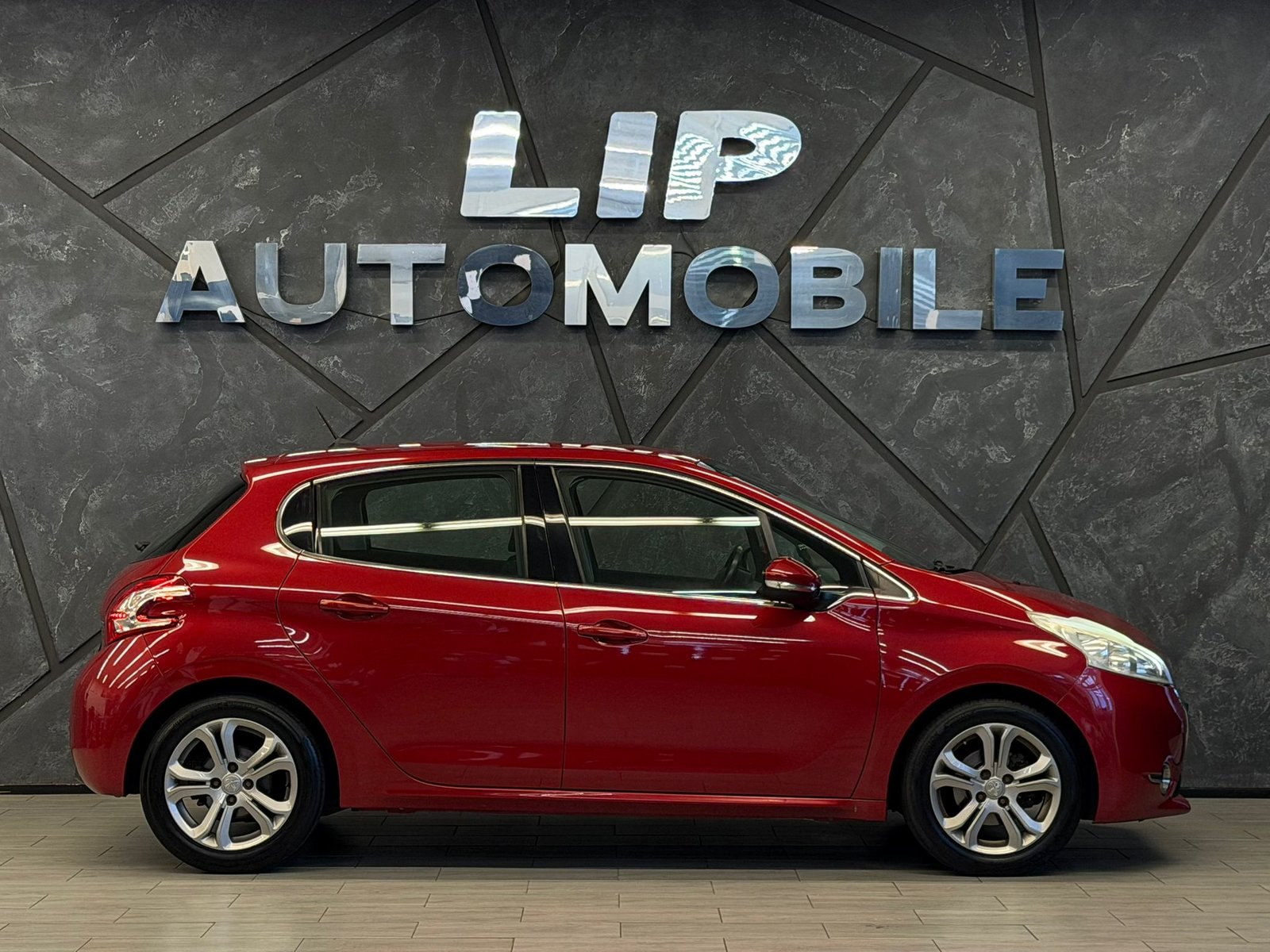 PEUGEOT 208 1.2 THP Allure, Benzina, Occasioni / Usate, Manuale - 4