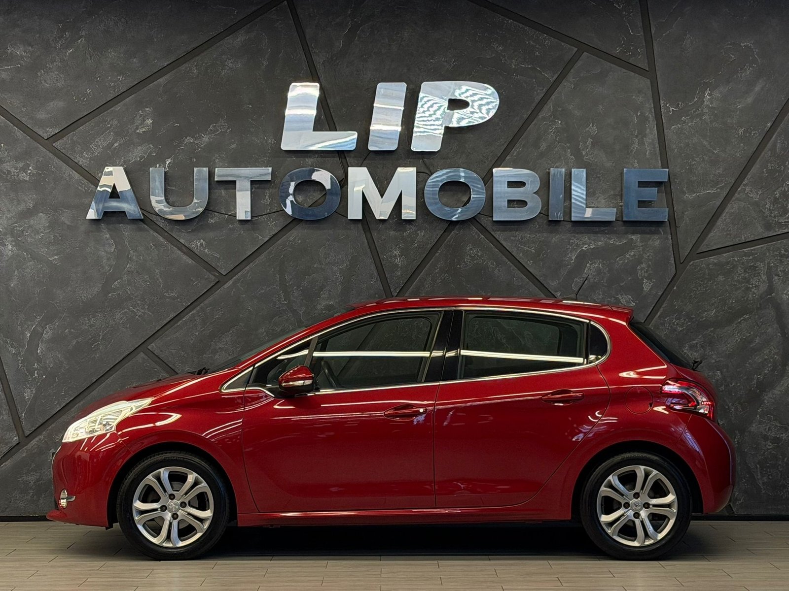 PEUGEOT 208 1.2 THP Allure, Benzina, Occasioni / Usate, Manuale - 5