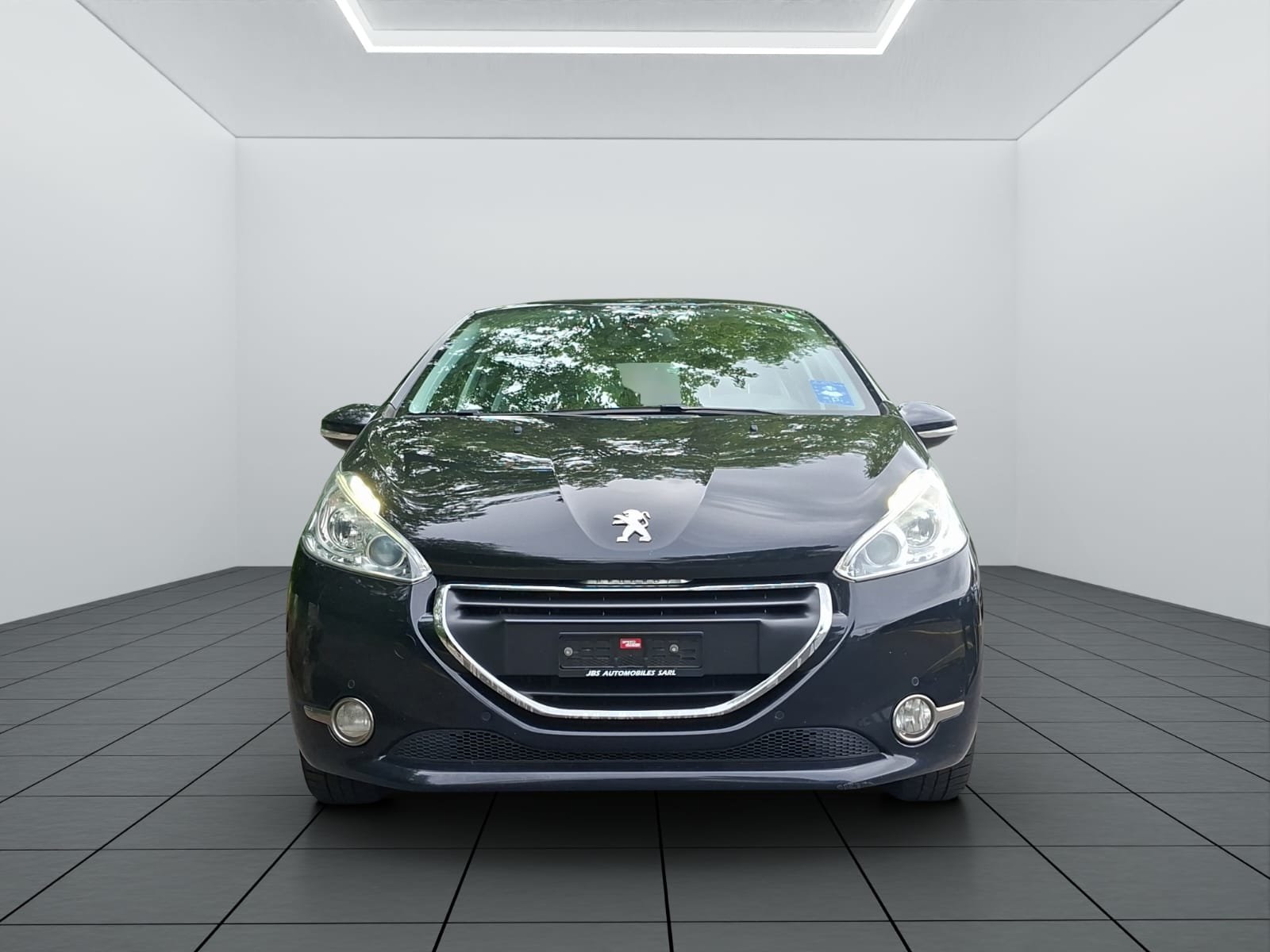 PEUGEOT 208 1.6 e-HDI Allure, Diesel, Occasion / Gebraucht, Handschaltung - 2