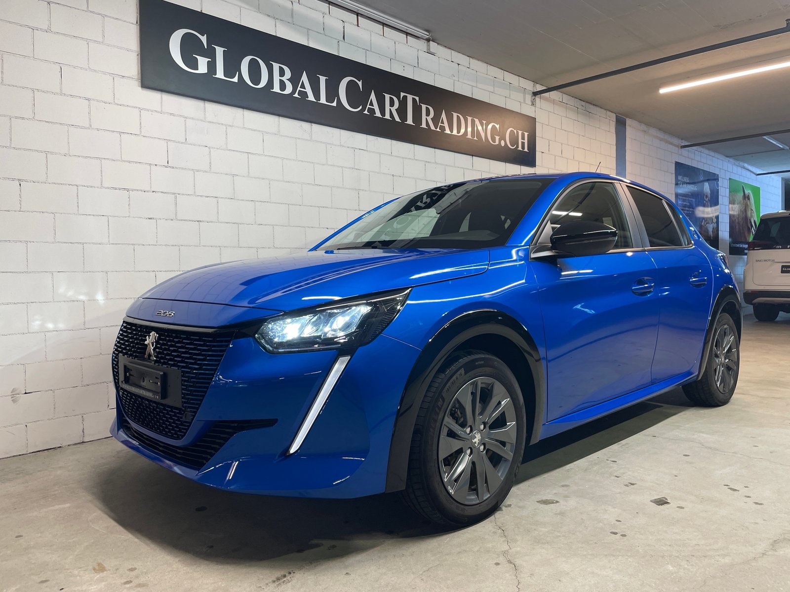 PEUGEOT 208 Elektrik Active Pack, Elektro, Occasion / Gebraucht, Automatik - 4