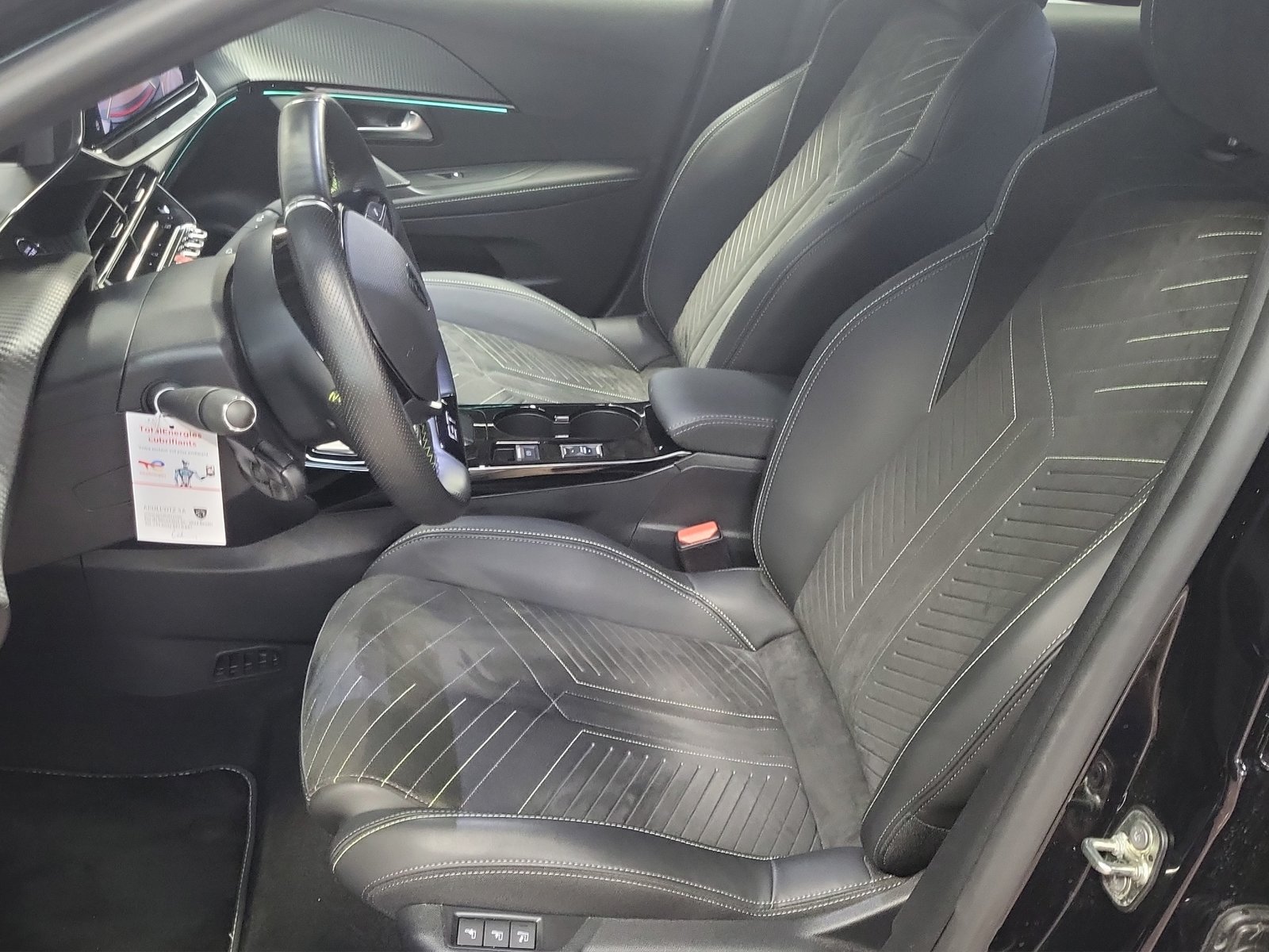 PEUGEOT 208 e-GT, Électrique, Occasion / Utilisé, Automatique - 5