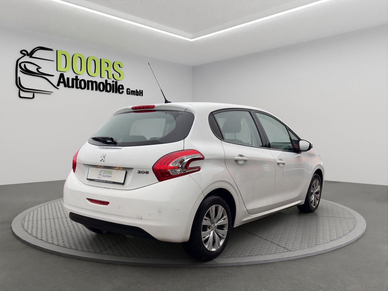 PEUGEOT 208 1.2 VTI Active, Benzin, Occasion / Gebraucht, Handschaltung - 4