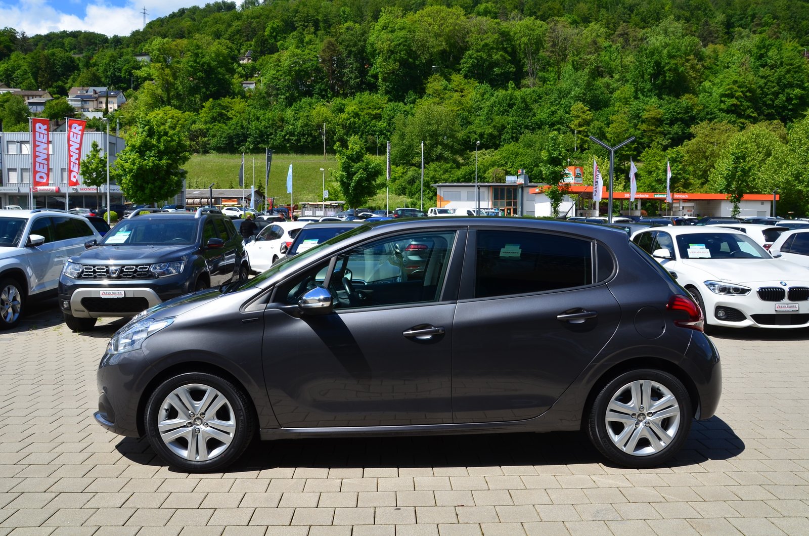 PEUGEOT 208 1.2 PureTech Signature*Frisch ab MFK,1 Jahr oder, Essence, Occasion / Utilisé, Manuelle - 7