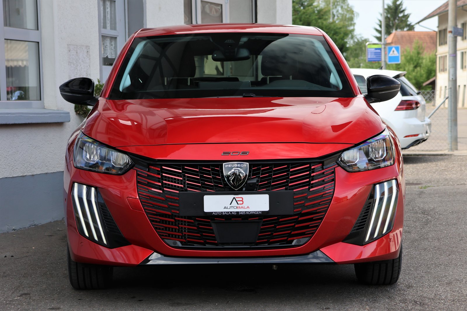 PEUGEOT 208 1.2 PureTech Allure EAT8, Benzina, Occasioni / Usate, Automatico - 2