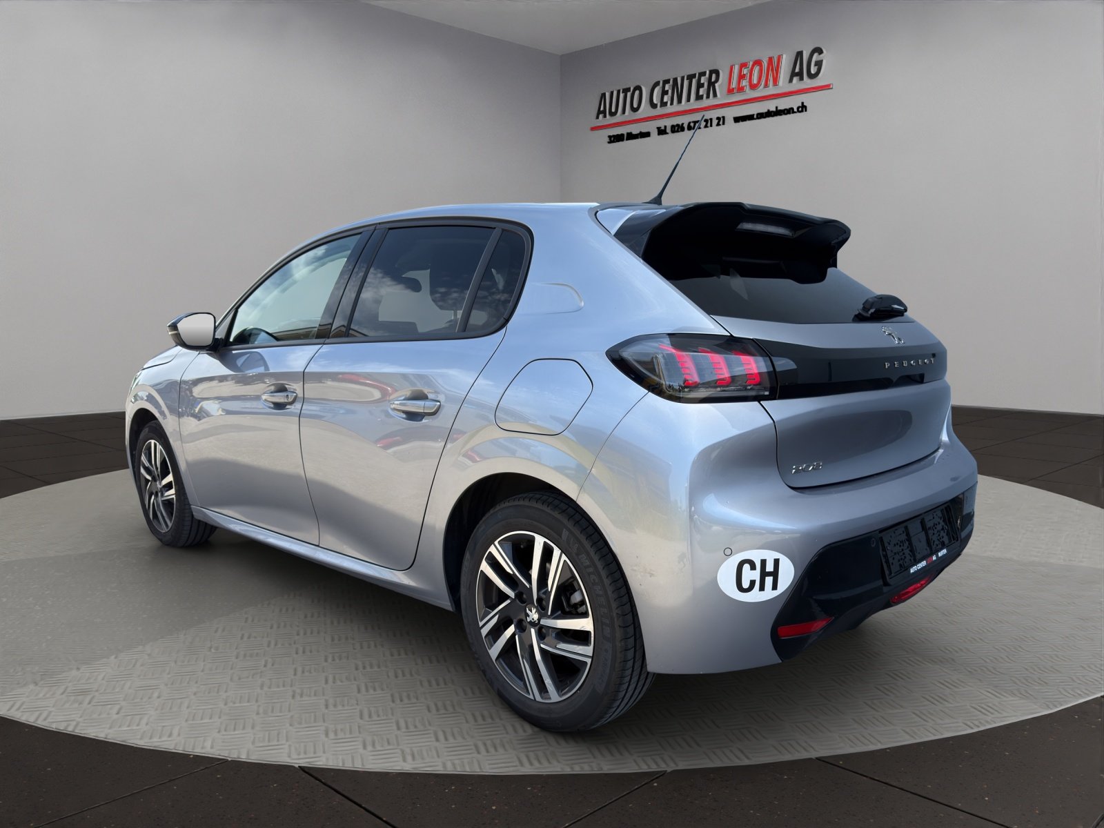 PEUGEOT 208 1.2 PureTech Allure EAT8, Benzin, Occasion / Gebraucht, Automatik - 4