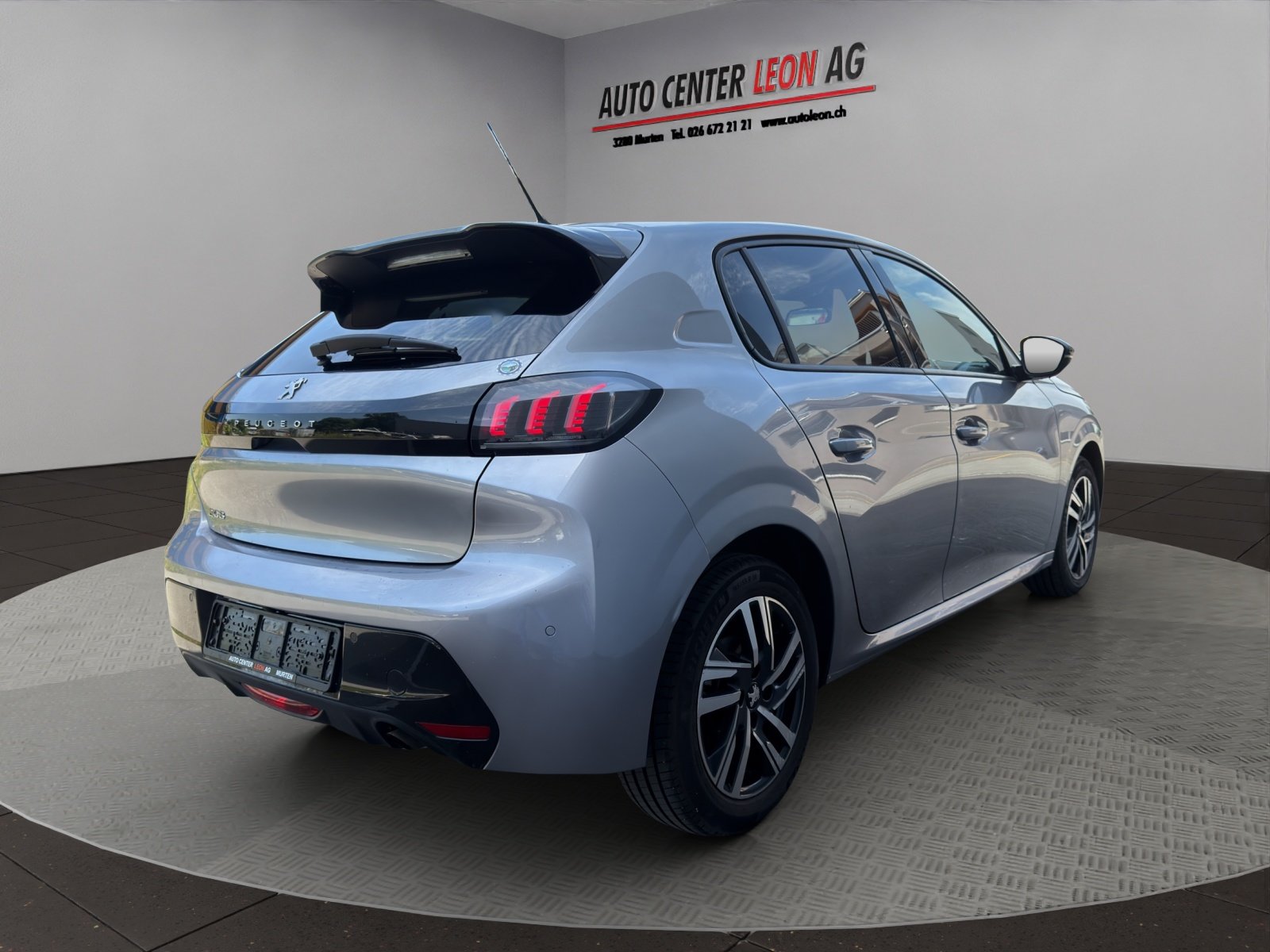 PEUGEOT 208 1.2 PureTech Allure EAT8, Benzin, Occasion / Gebraucht, Automatik - 6