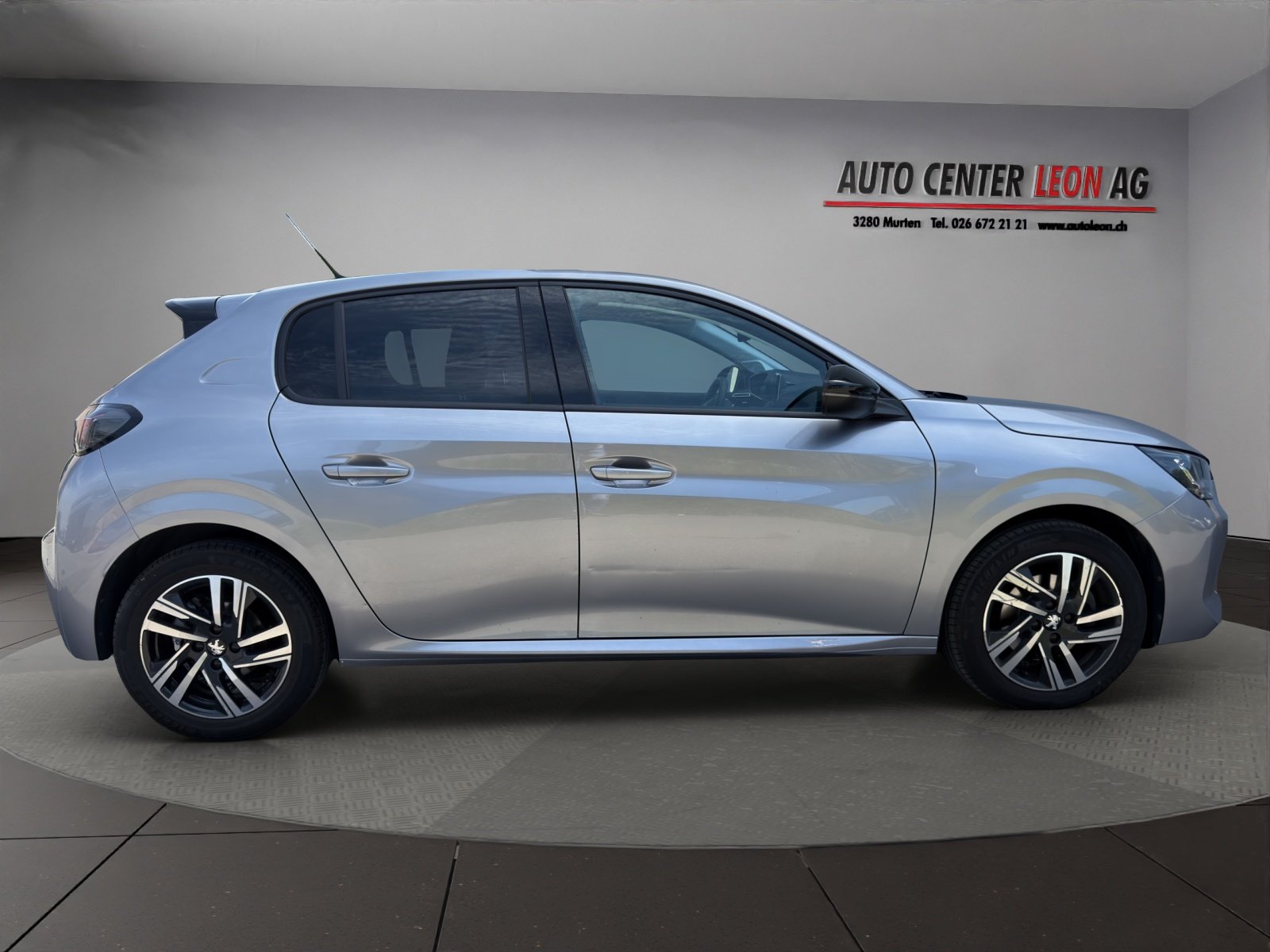 PEUGEOT 208 1.2 PureTech Allure EAT8, Benzin, Occasion / Gebraucht, Automatik - 7
