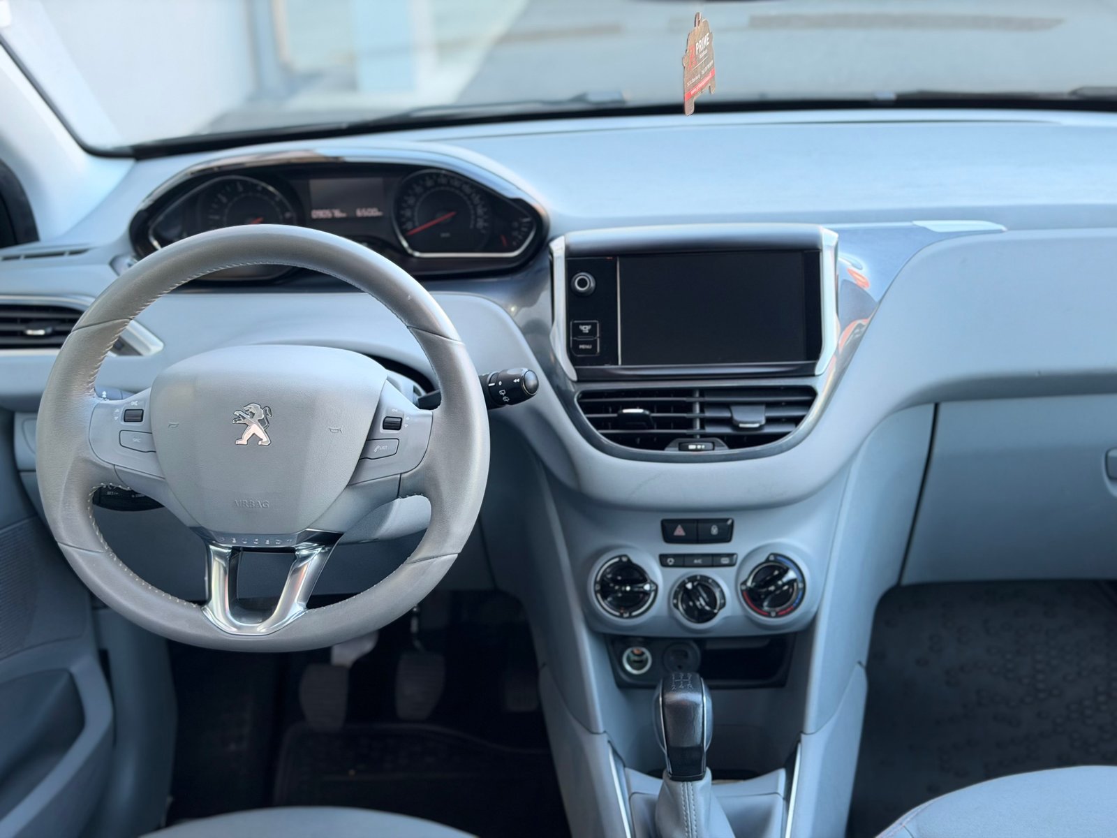 PEUGEOT 208 1.4 VTI Active, Benzin, Occasion / Gebraucht, Handschaltung - 6