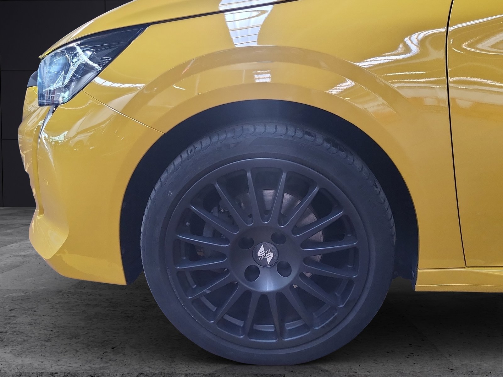 PEUGEOT 208 1.2 Allure Pack, Benzin, Occasion / Gebraucht, Automatik - 4