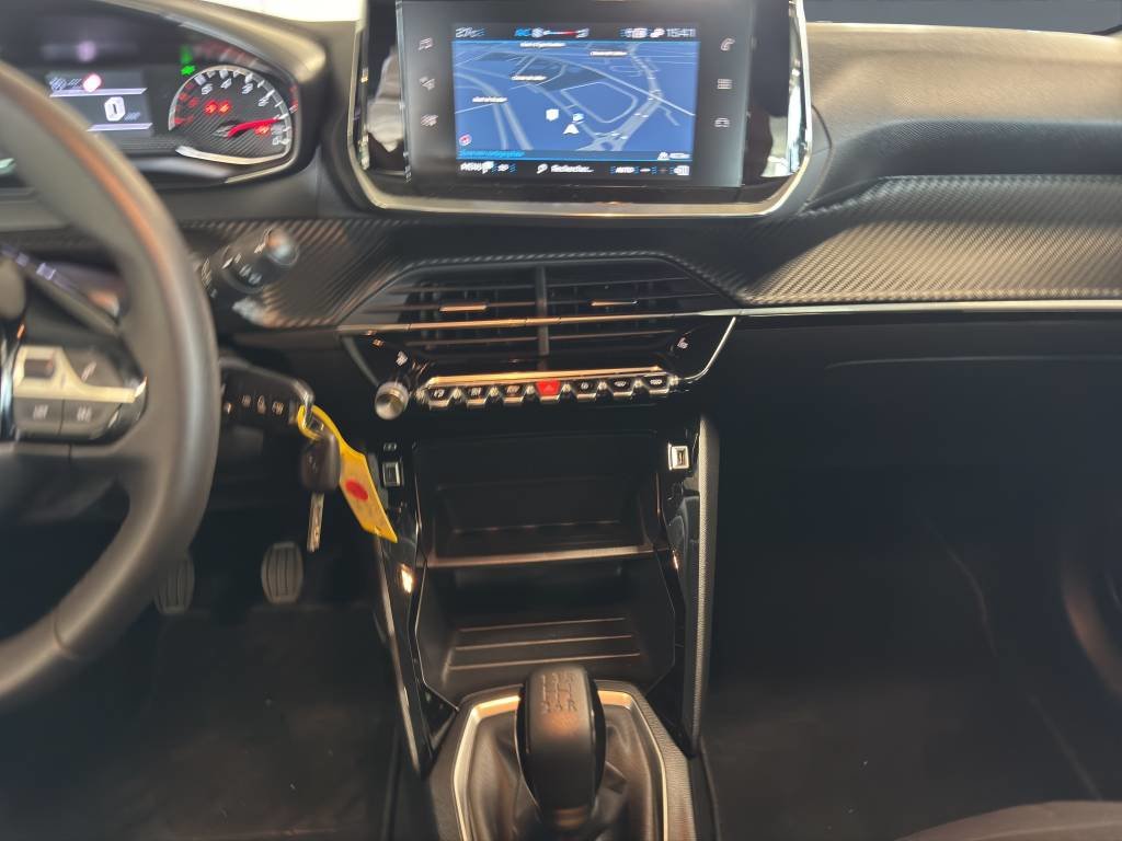 PEUGEOT 208 1.2 PureTech Active Pack, Essence, Occasion / Utilisé, Manuelle - 7