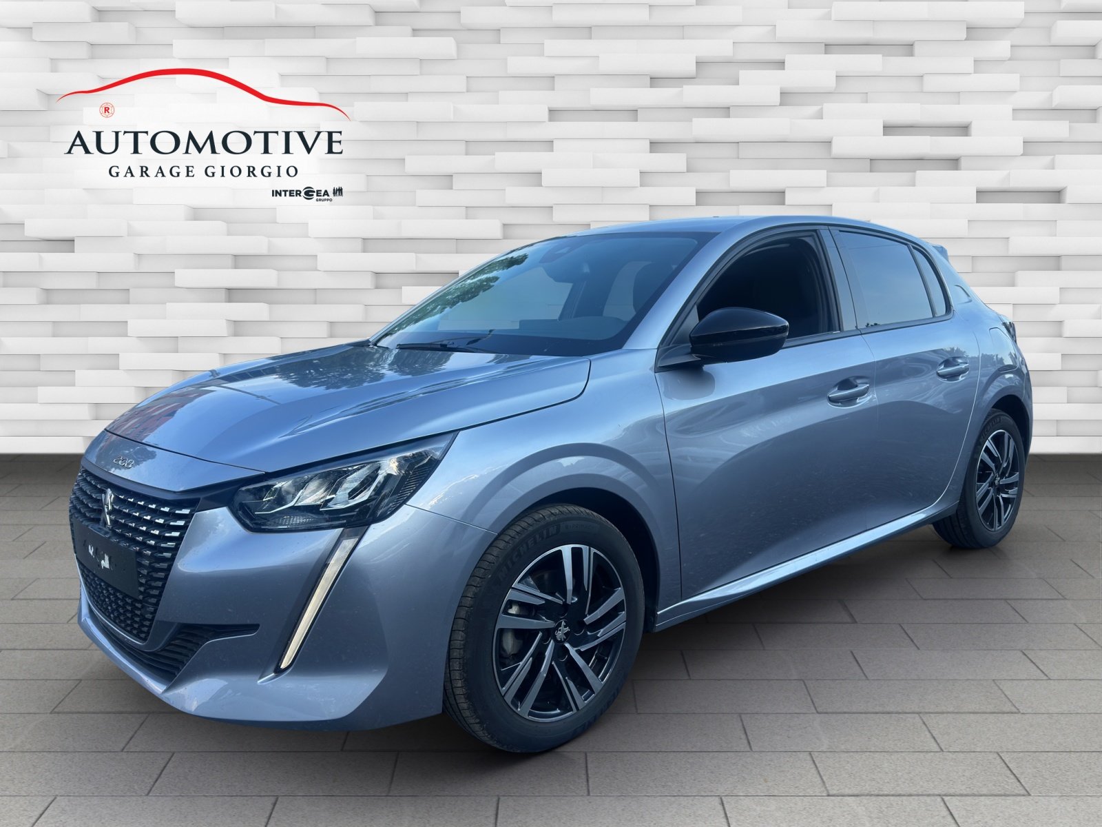 PEUGEOT 208 1.2 PureTech Allure Pack EAT8