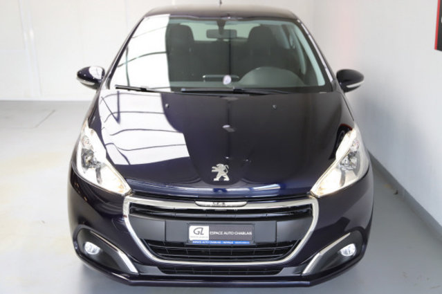 PEUGEOT 208 1.2 PureTech Active, Petrol, Second hand / Used, Manual - 5