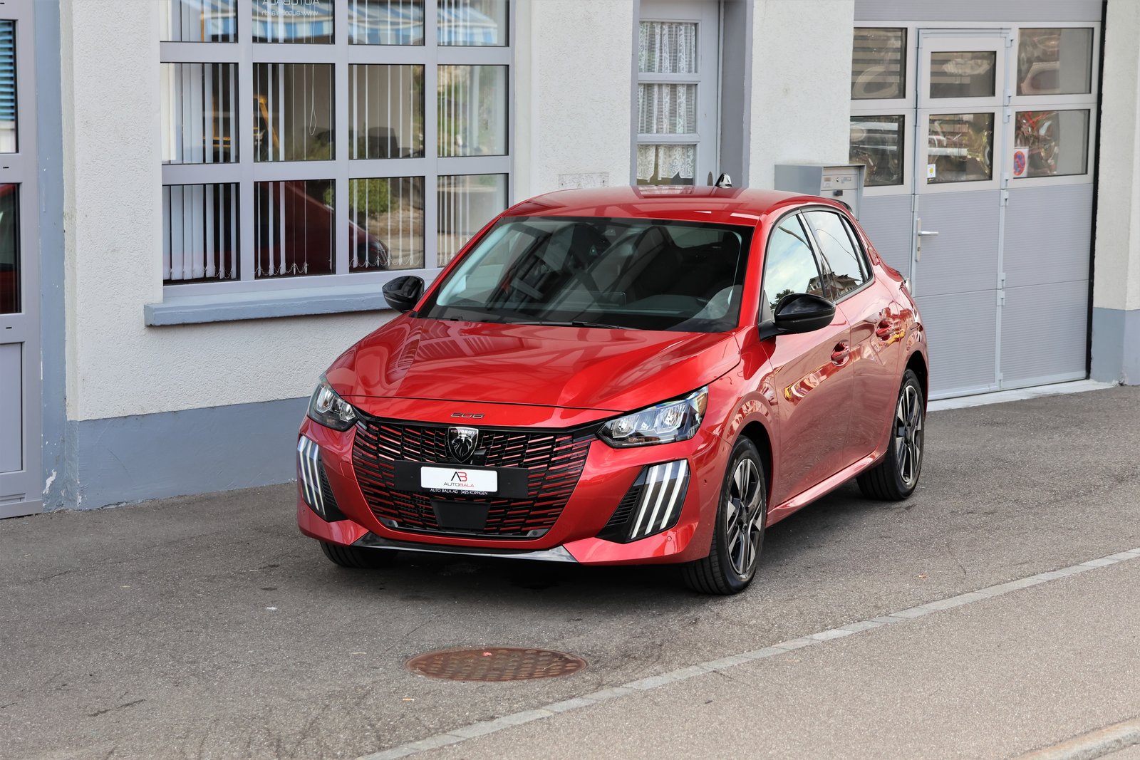 PEUGEOT 208 1.2 PureTech Allure EAT8