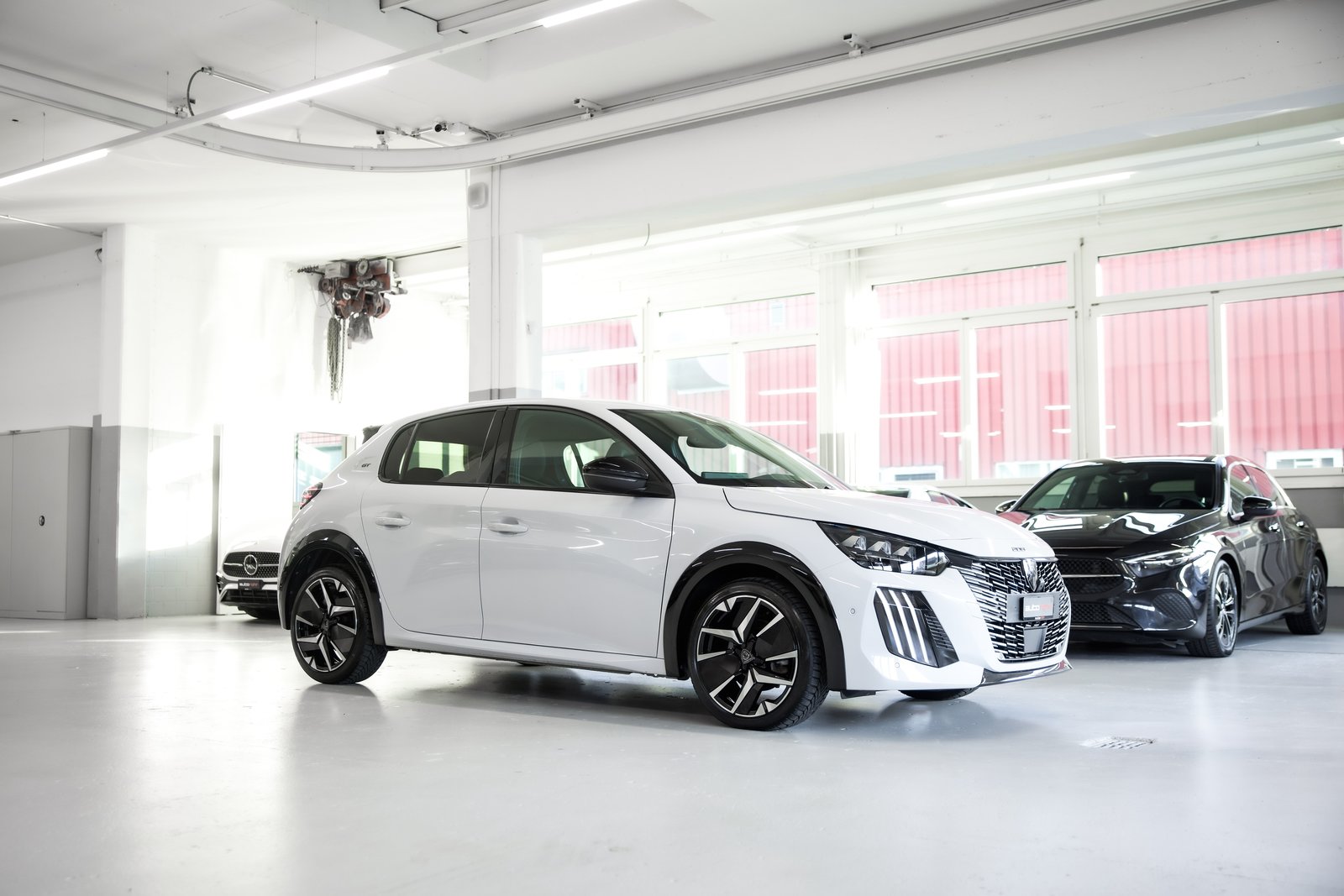PEUGEOT 208 1.2 MHEV 110 GT