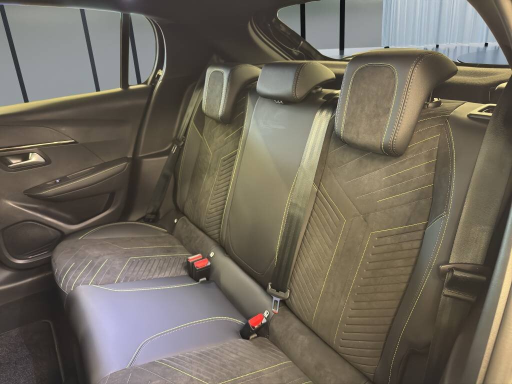PEUGEOT 208 1.2 MHEV 145 GT, Benzina, Occasioni / Usate, Automatico - 4