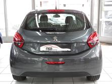 PEUGEOT 208 1.2 PureTech Allure, Petrol, Second hand / Used, Manual - 5