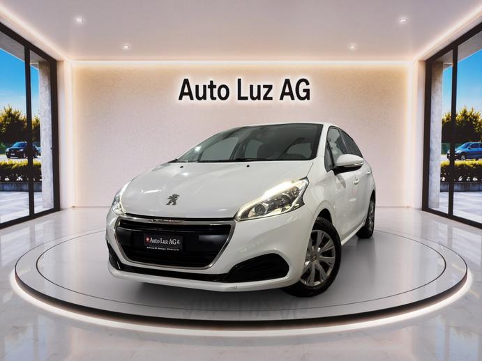 PEUGEOT 208 1.2 PureTech Signature, Petrol, Second hand / Used, Manual
