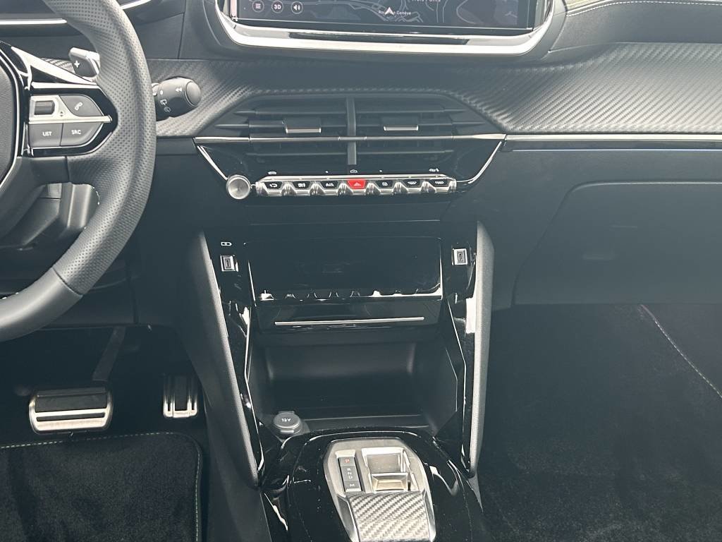 PEUGEOT 208 1.2 MHEV 145 GT, Benzin, Vorführwagen, Automatik - 7